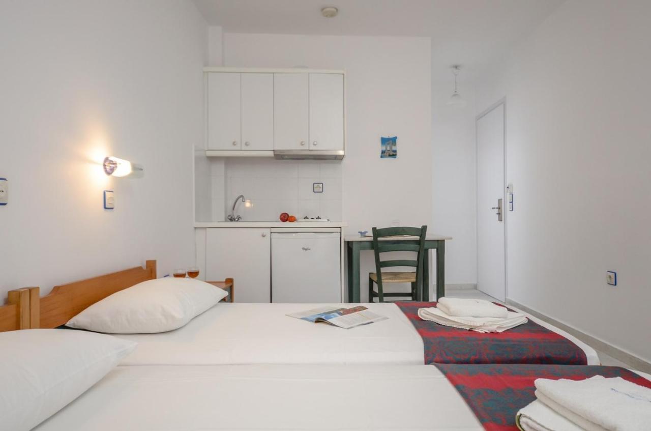 Nostos Studios At Saint George Beach Agios Georgios Chora Naxos Town Naxos City 外观 照片